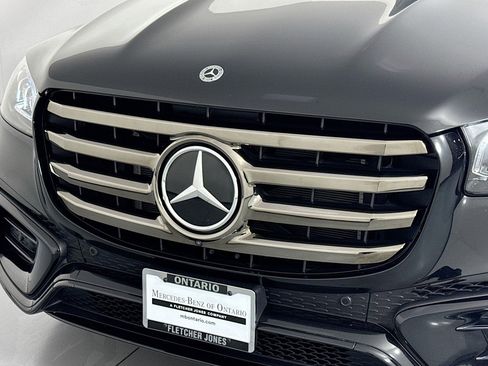 Certified 2025 Mercedes-Benz GLS 450 4MATIC image 15