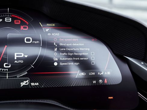 Used 2024 Ferrari SF90 Spider image 75