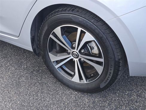 Used 2023 Nissan Sentra SV FWD image 18