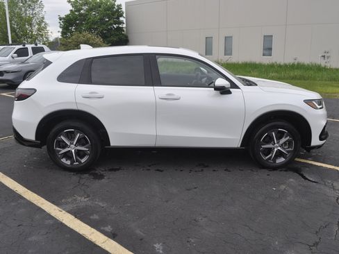 Certified 2023 Honda HR-V EX-L image 8
