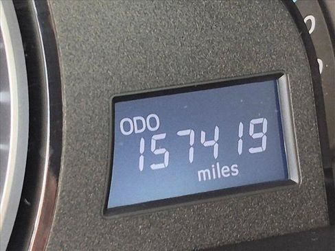 Used 2015 Toyota Camry LE FWD image 9
