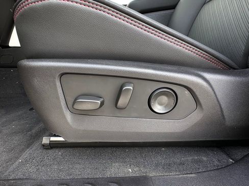 New 2026 GMC Canyon AT4X AWD/4WD image 17