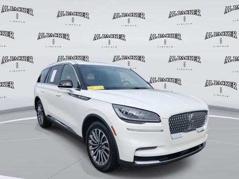 Certified 2022 Lincoln Aviator Reserve image 8