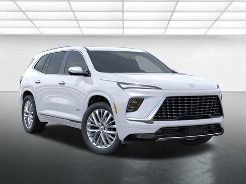 New 2026 Buick Enclave Avenir w/ Super Cruise Package FWD image 8