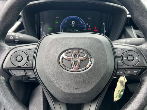 New 2026 Toyota Corolla LE FWD image 23