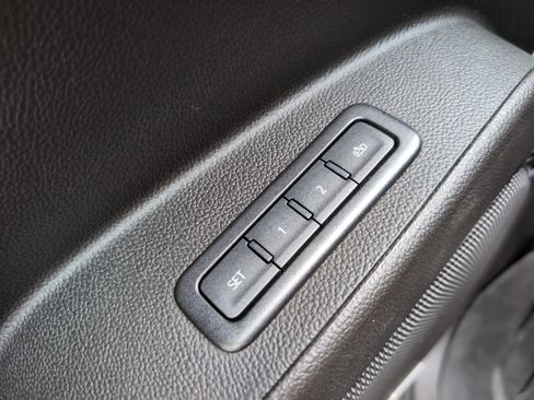 Used 2020 Chevrolet Tahoe LT AWD/4WD image 37
