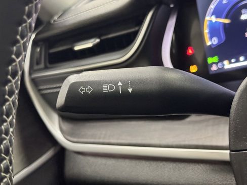 Used 2022 Jeep Grand Cherokee L Limited image 22