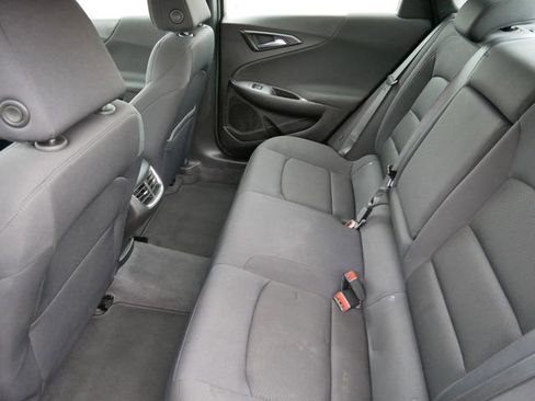 Used 2023 Chevrolet Malibu LT image 8