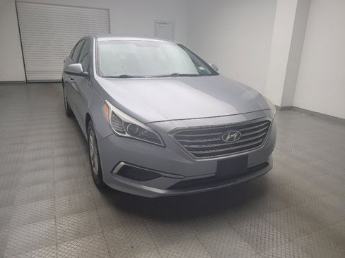 Used 2016 Hyundai Sonata SE FWD image 14