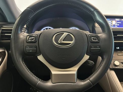 Used 2015 Lexus RC 350 w/ Luxury Package RWD image 23