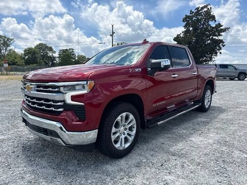 Used 2022 Chevrolet Silverado 1500 LTZ w/ LTZ Premium Package AWD/4WD image 1
