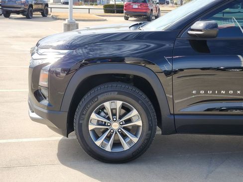 New 2026 Chevrolet Equinox LT image 5