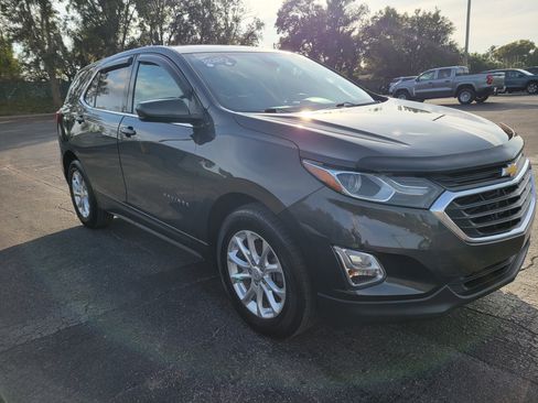 Certified 2020 Chevrolet Equinox LT image 3