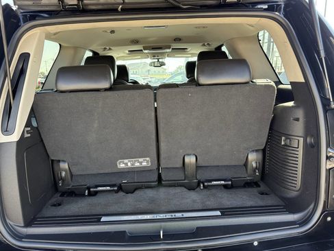 Used 2011 GMC Yukon Denali image 12