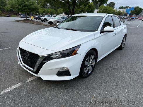 Used 2022 Nissan Altima 2.5 S FWD image 23