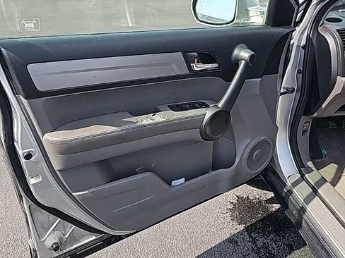 Used 2011 Honda CR-V EX-L image 6