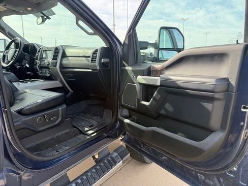 Used 2017 Ford F350 Lariat w/ Chrome Package AWD/4WD image 23