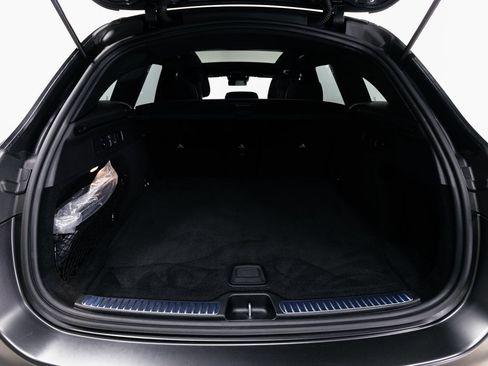 Used 2024 Mercedes-Benz GLC 43 AMG 4MATIC image 28