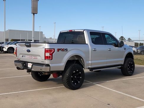 Used 2018 Ford F150 XLT w/ Equipment Group 302A Luxury image 12