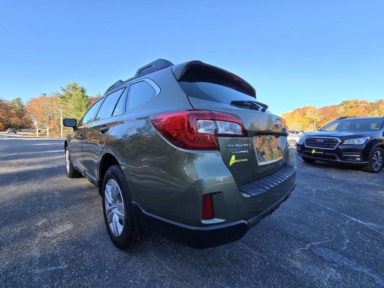 Used 2016 Subaru Outback 2.5i AWD/4WD image 7