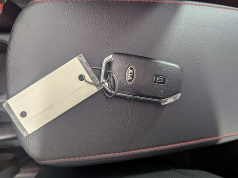 Used 2021 Kia Soul Turbo FWD image 25