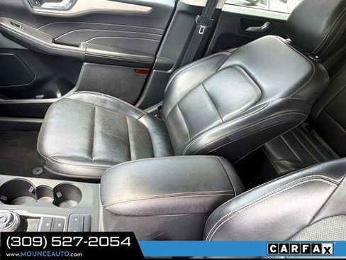 Used 2021 Ford Escape SEL AWD/4WD image 11