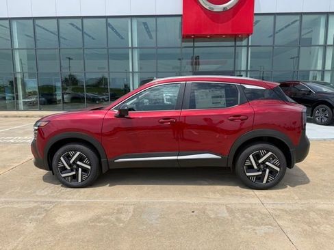 New 2026 Nissan Kicks SV FWD image 2