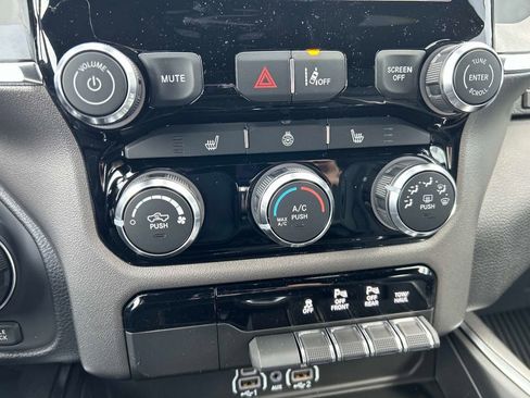 New 2026 RAM 1500 Big Horn AWD/4WD image 10