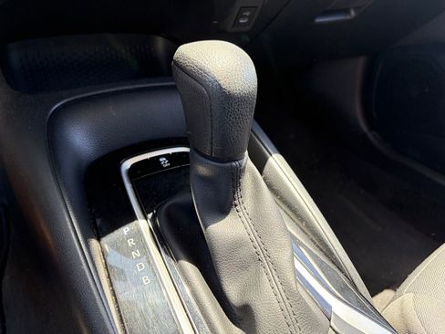 Used 2023 Toyota Corolla LE w/ Carpet Mat Package (TMS) FWD image 8