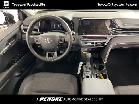 Used 2026 Toyota Camry LE w/ Convenience Package FWD image 5
