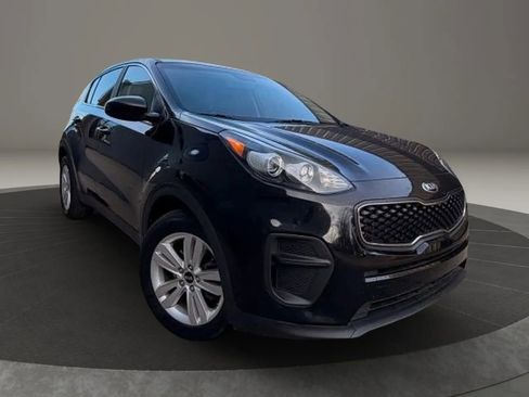 Used 2019 Kia Sportage LX image 3