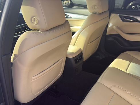 Used 2021 Cadillac CT5 Luxury image 22