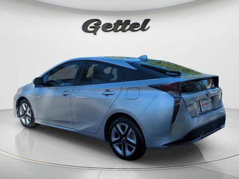 Certified 2016 Toyota Prius Four Touring w/ Premium Convenience Package image 6