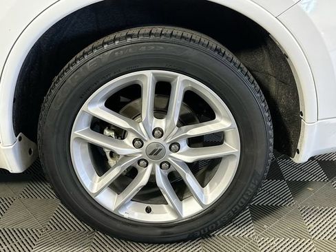 Used 2024 Dodge Durango GT image 32