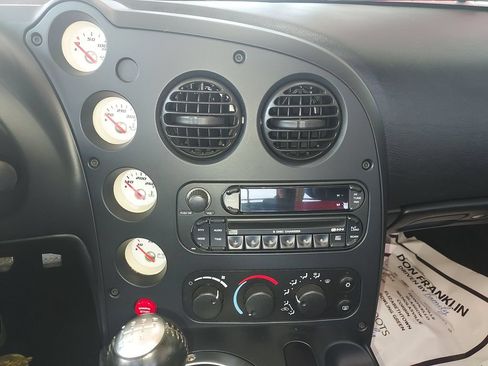 Used 2006 Dodge Viper SRT-10 RWD image 21