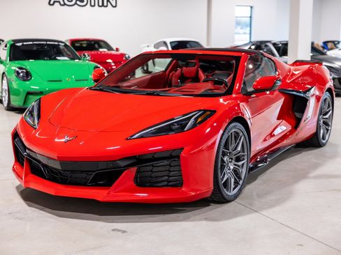 Used 2023 Chevrolet Corvette Z06 image 12