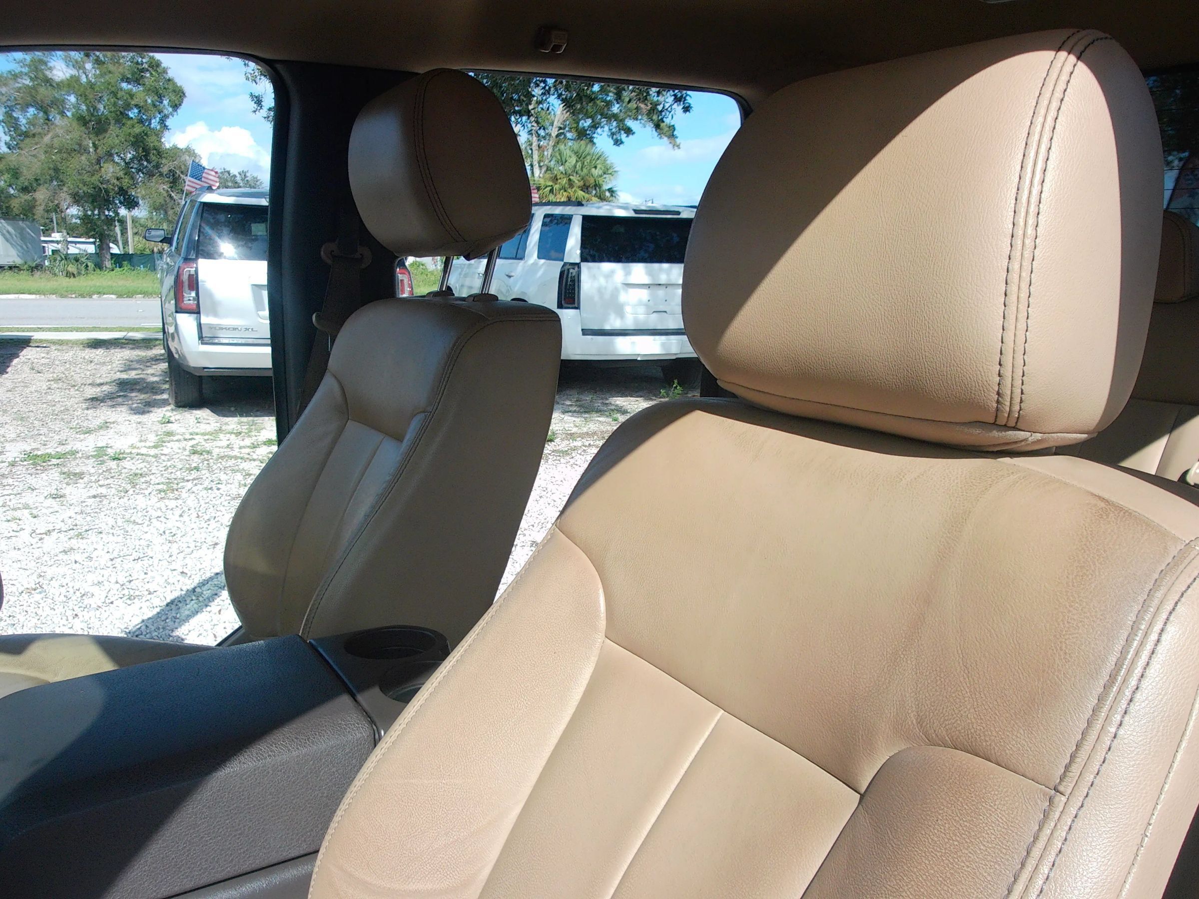 Used 2014 Ford F150 XLT w/ Equipment Group 302A Luxury RWD image 13