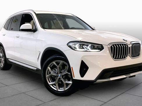 Used 2023 BMW X3 xDrive30i w/ Convenience Package AWD/4WD image 2