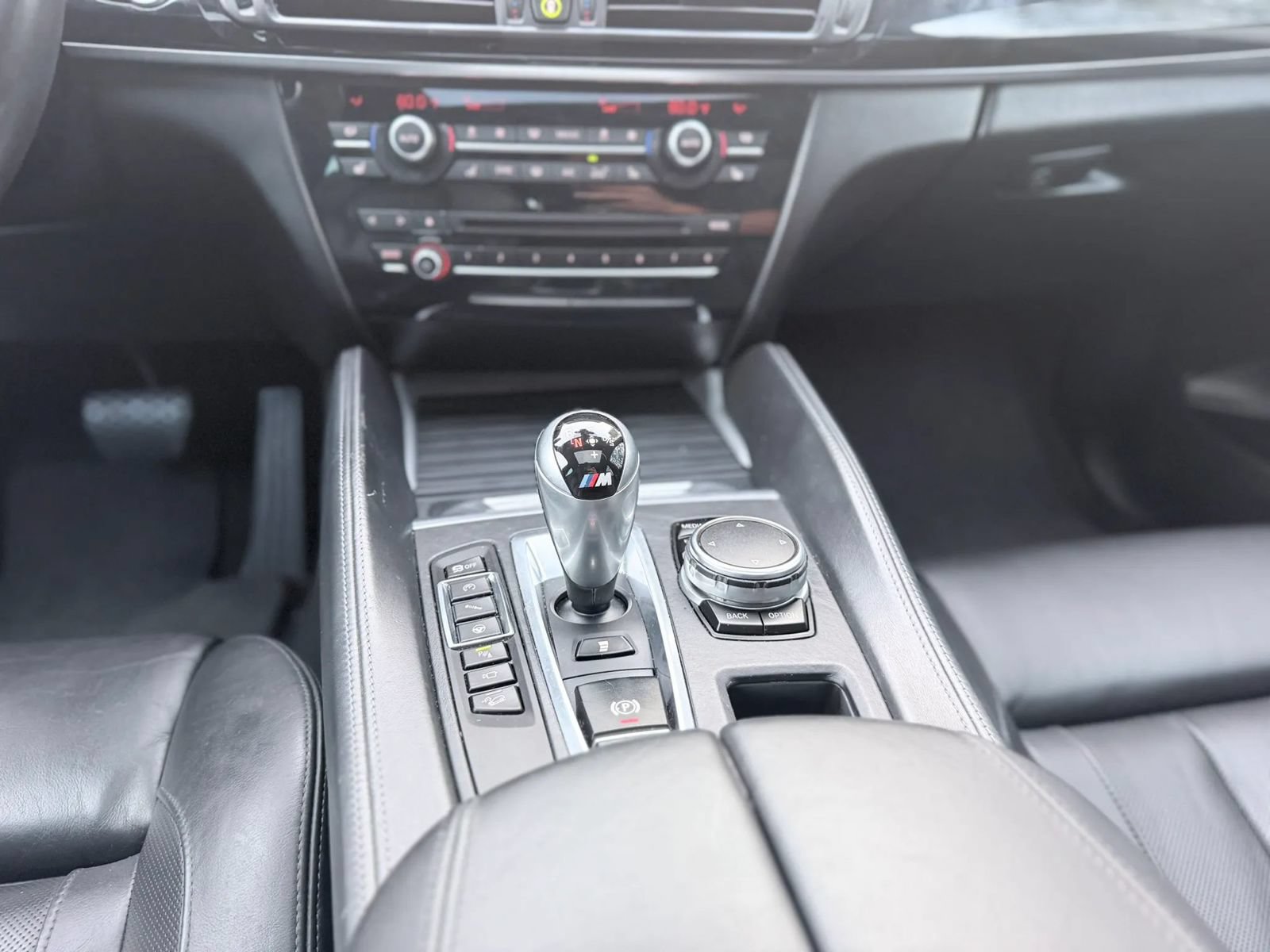 Used 2016 BMW X6 M AWD/4WD image 35