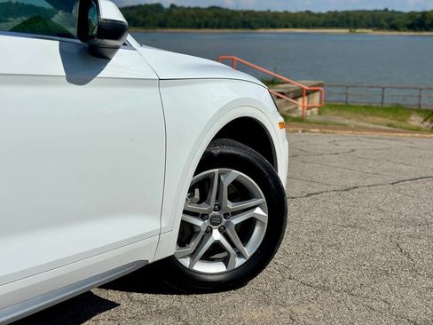 Used 2019 Audi Q5 2.0T Premium AWD/4WD image 5