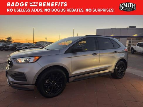 Used 2023 Ford Edge SE w/ Black Appearance Package image 10