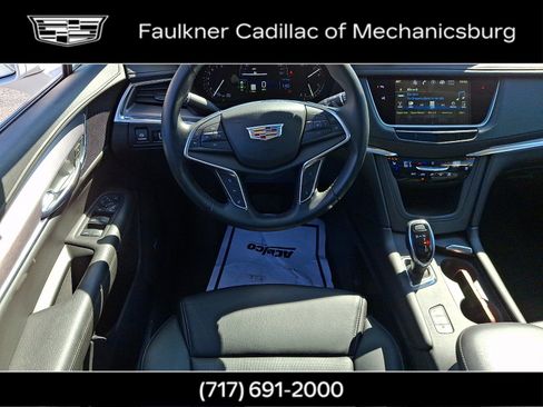 Used 2019 Cadillac XT5 Premium Luxury w/ Driver Assist Package image 11