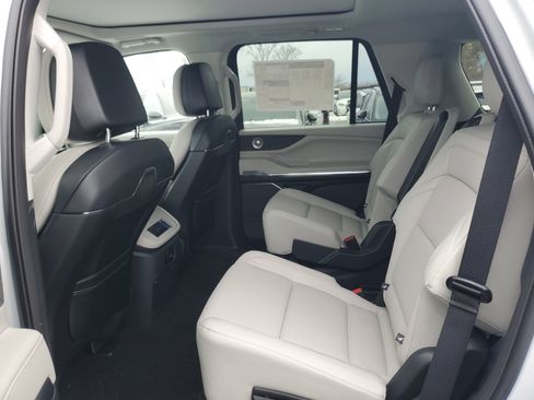 New 2026 Lincoln Navigator Reserve w/ Jet Appearance Package image 27