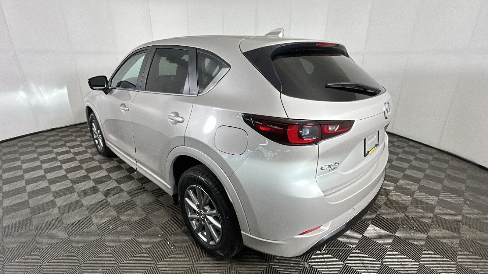 Used 2025 MAZDA CX-5 AWD 2.5 S w/ Select Package image 5