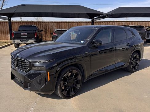 Used 2024 BMW XM image 3