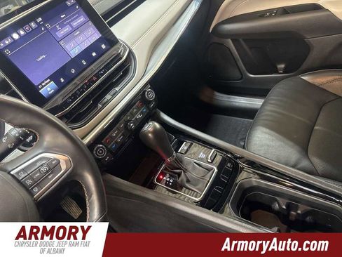 Used 2022 Jeep Compass Limited image 16