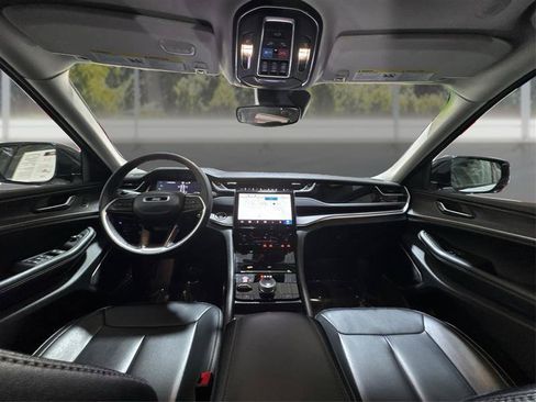 Used 2024 Jeep Grand Cherokee Limited 4xe image 26