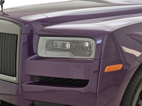 Certified 2023 Rolls-Royce Cullinan Black Badge w/ Driver's Package image 9