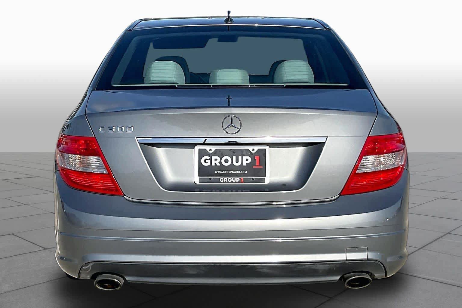 Used 2011 Mercedes-Benz C 300 Sedan image 4
