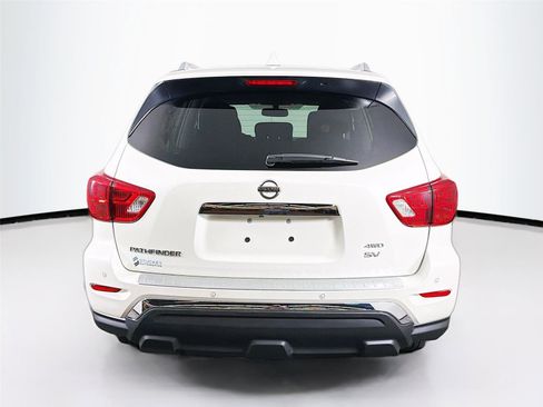 Used 2020 Nissan Pathfinder SV AWD/4WD image 6